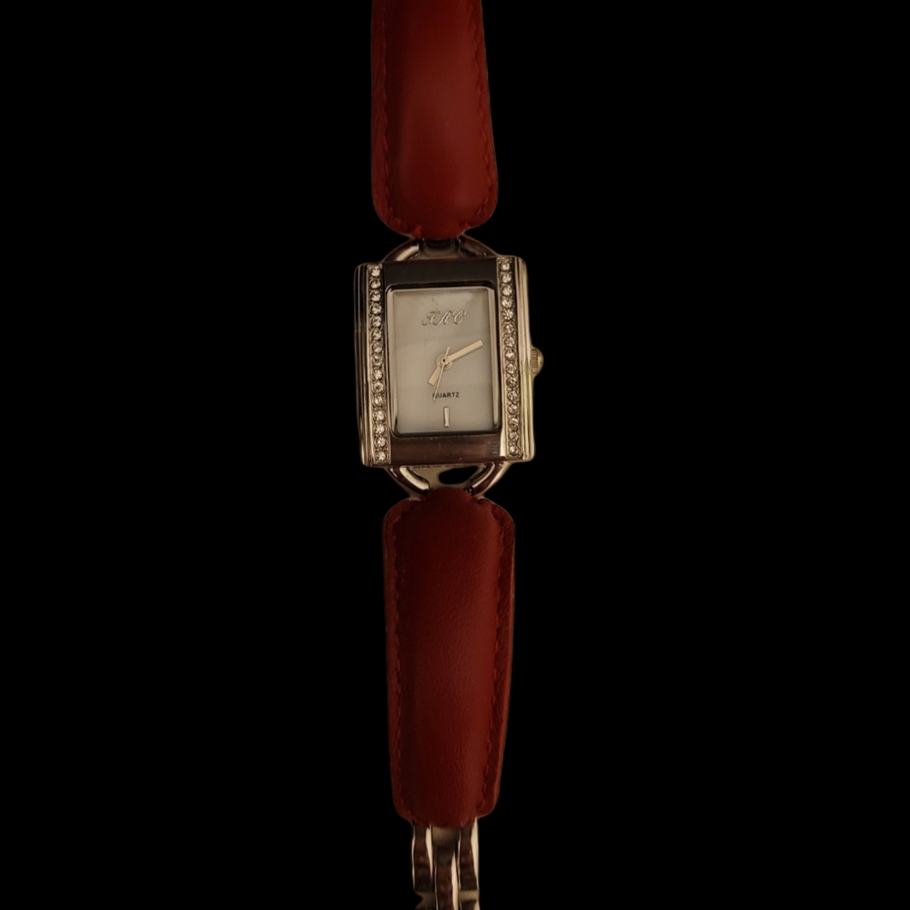 Gorgeous Fifth Avenue Watch and Lipstick Case